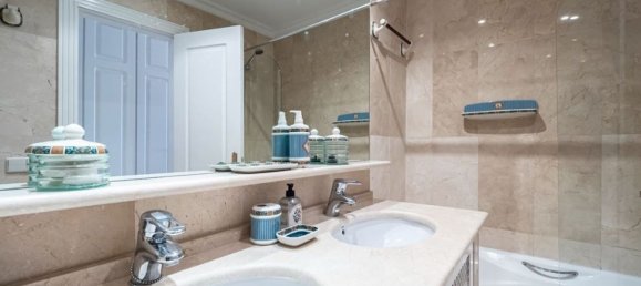 Apartamento de 2 dormitorios en Marbella, Spain No. 93985 25