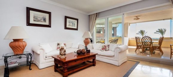 Apartamento de 2 dormitorios en Marbella, Spain No. 93985 7