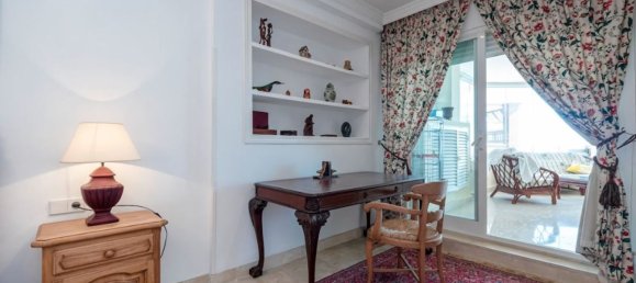 Apartamento de 2 dormitorios en Marbella, Spain No. 93985 15