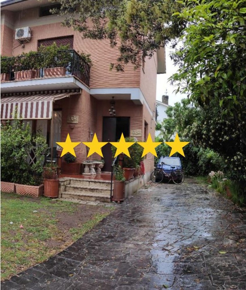 7-salle Appartement à Tarquinia, Italy No. 201160