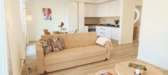 Квартира с 3 спальнями в Лиссабон, Португалия № 84884 2