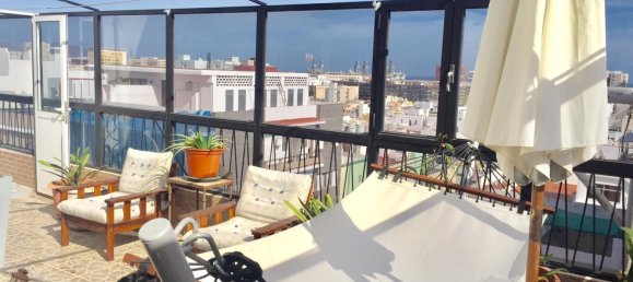 4 bedrooms Penthouse in Las Palmas De Gran Canaria, Spain No. 3220 2