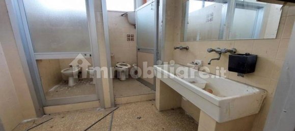 2311m² Warehouse in Acquaviva Picena, Italy No. 318893 13