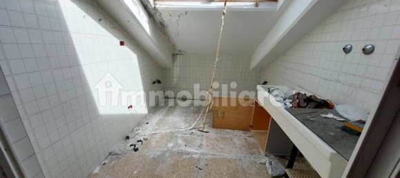 2311m² Warehouse in Acquaviva Picena, Italy No. 318893 5