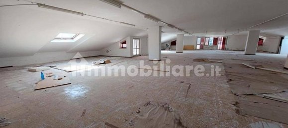 2311m² Warehouse in Acquaviva Picena, Italy No. 318893 9
