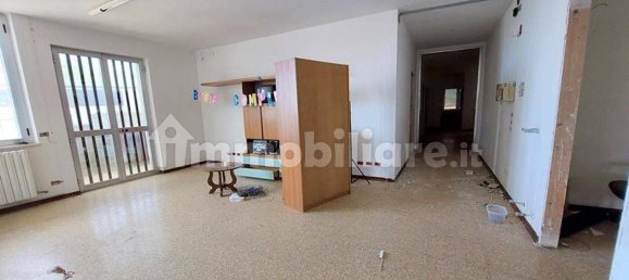 2311m² Warehouse in Acquaviva Picena, Italy No. 318893 18