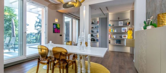 2 bedrooms Penthouse in Pino Torinese, Italy No. 315287 9