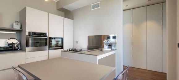 2 bedrooms Penthouse in Pino Torinese, Italy No. 315287 18