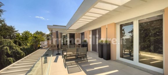 2 bedrooms Penthouse in Pino Torinese, Italy No. 315287 16