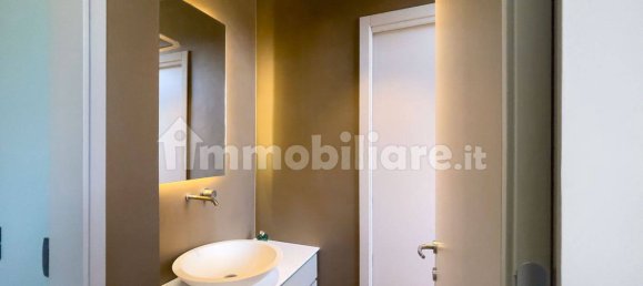 2 bedrooms Penthouse in Pino Torinese, Italy No. 315287 31