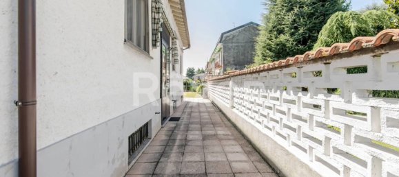 5 rooms Villa in Trecate, Italy No. 300973 26