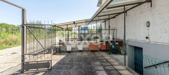 5 rooms Villa in Trecate, Italy No. 300973 38