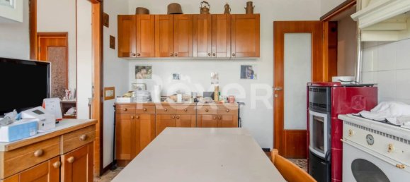 5 rooms Villa in Trecate, Italy No. 300973 6