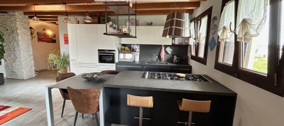 4 bedrooms Apartment in Bussolengo, Italy No. 337074 5