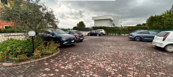 4 bedrooms Apartment in Bussolengo, Italy No. 337074 20