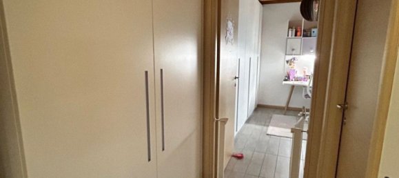 4 bedrooms Apartment in Bussolengo, Italy No. 337074 16