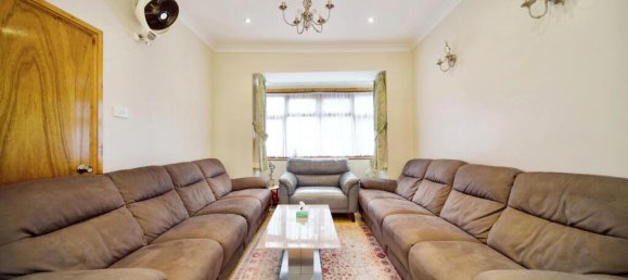 5 bedrooms House in Leytonstone, United Kingdom No. 11543 4