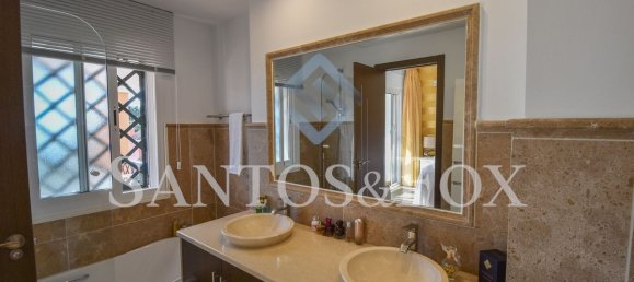 4 bedrooms Townhouse in Marbella, Spain No. 43801 11