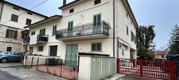 2 rooms Apartment in Assisi, Italy No. 135585 7