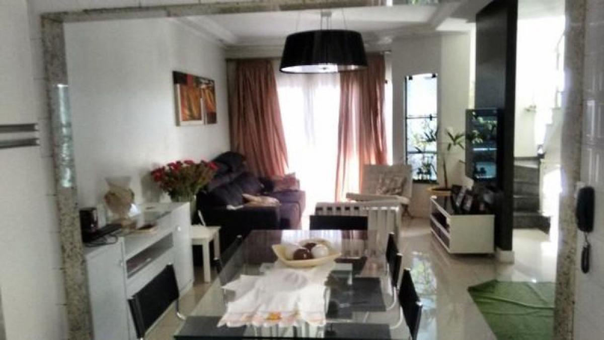 Дом с 3 спальнями в Сан-Паулу, Бразилия № 448167