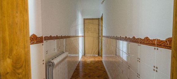 4 bedrooms House in Sangalhos, Portugal No. 26443 11