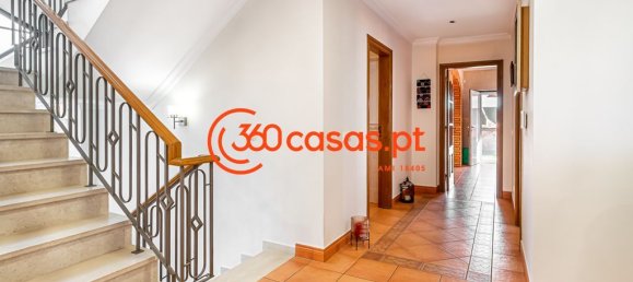 3 bedrooms Villa in Montenegro, Portugal No. 111432 2