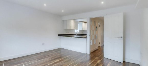 1 bedroom Apartment in South Croydon, United Kingdom No. 4891 17