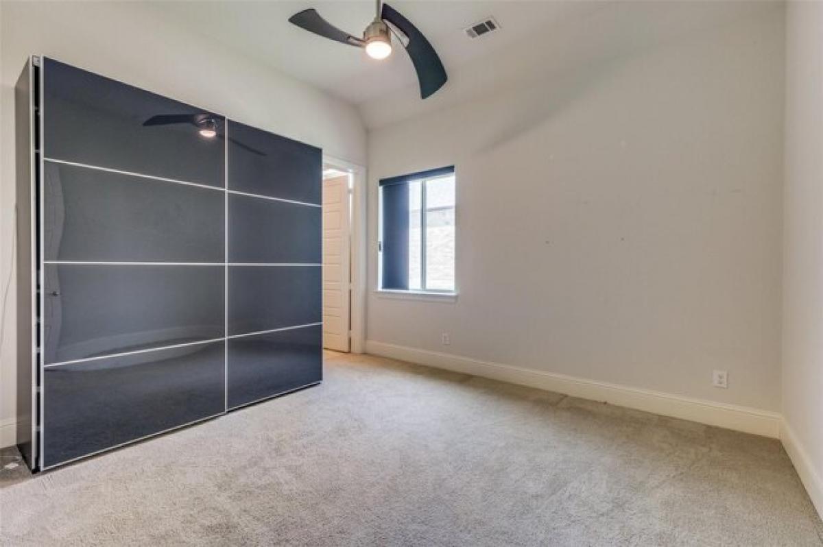 4 bedrooms House in Allen, USA No. 396183