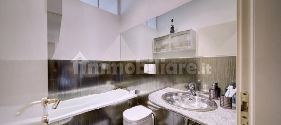 2 Schlafzimmer Wohnung in Turin, Italy, Nr. 148881 18