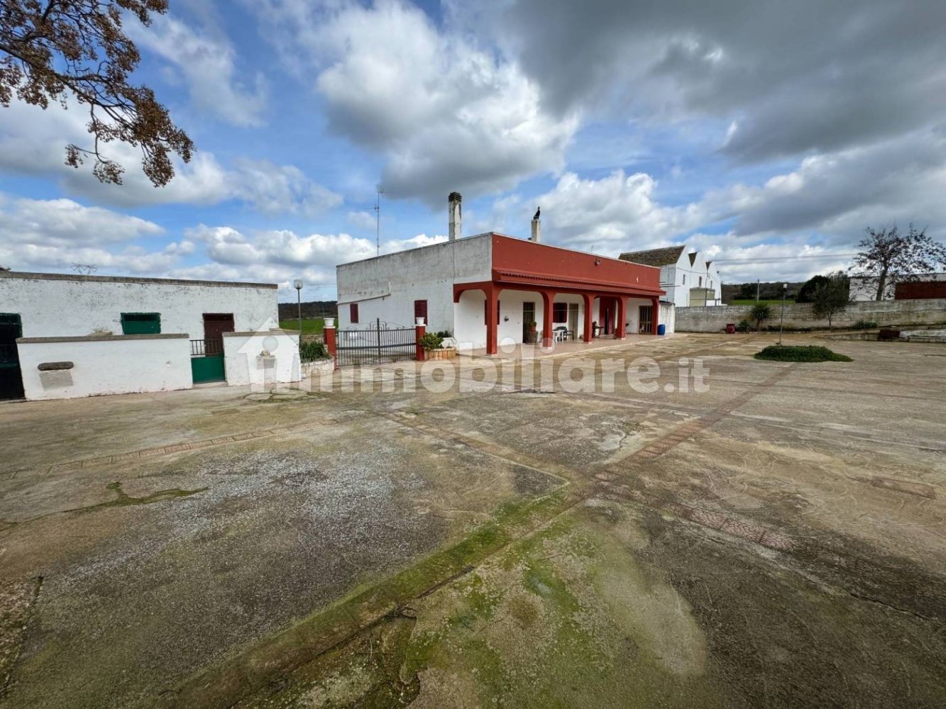 3 bedrooms House in Noci, Italy No. 188513