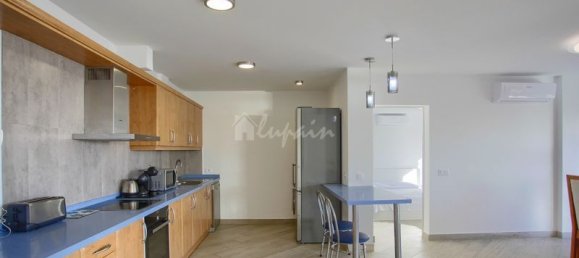 Casa de 6 dormitorios en Adeje, Spain No. 28018 13