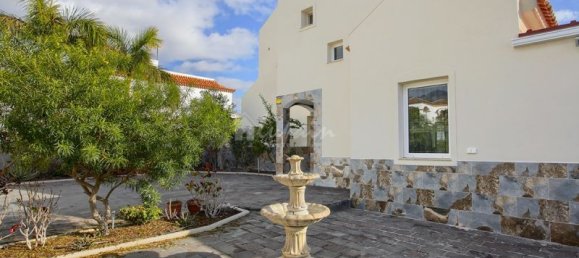 Casa de 6 dormitorios en Adeje, Spain No. 28018 9