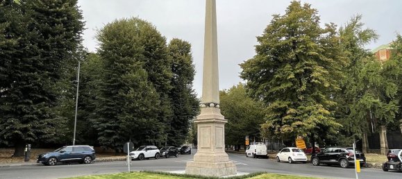 4 rooms Apartment in Milan, Italy No. 333239 3