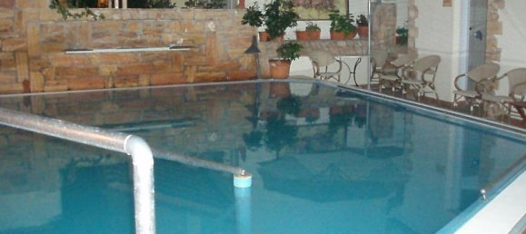 33-Zimmer Stadthaus in Euboea, Greece, Nr. 5663 19