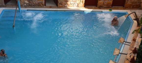 33-Zimmer Stadthaus in Euboea, Greece, Nr. 5663 18
