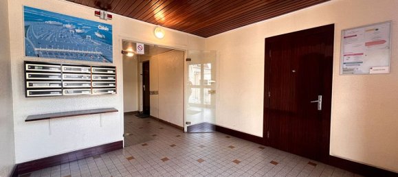 Apartamento de 3 dormitorios en Calais, France No. 52980 5