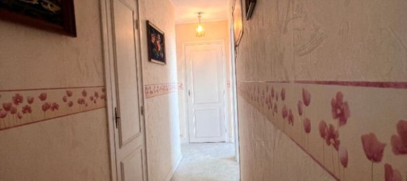 Apartamento de 3 dormitorios en Calais, France No. 52980 4