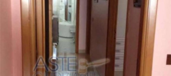 2 Schlafzimmer Wohnung in Barletta, Italy, Nr. 281988 12