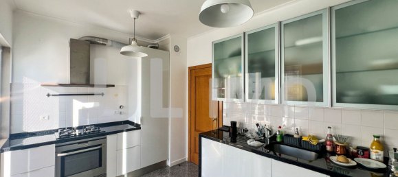 2 bedrooms Apartment in Lisbon, Portugal No. 177385 5