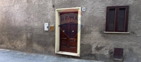 Дом с 4 комнатами в Фолиньо, Италия № 5989 5