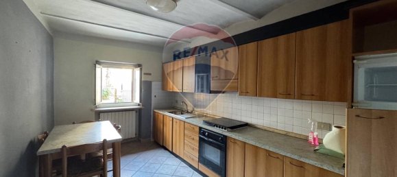 Дом с 4 комнатами в Фолиньо, Италия № 5989 6