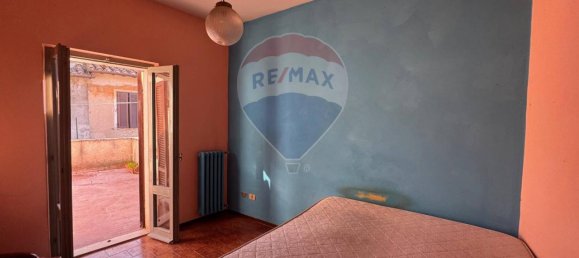 Дом с 4 комнатами в Фолиньо, Италия № 5989 21