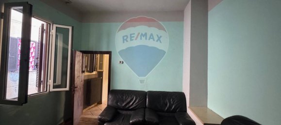 Дом с 4 комнатами в Фолиньо, Италия № 5989 3