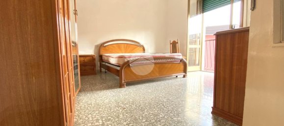 Квартира с 2 комнатами в Неаполь, Италия № 234243 17