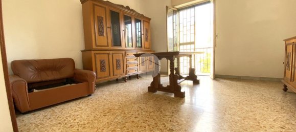 Квартира с 2 комнатами в Неаполь, Италия № 234243 4