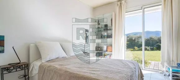 Вилла с 6 спальнями в Марсель, Франция № 192856 5