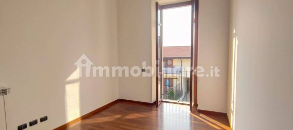 Apartamento de 2 dormitorios en Lonate Ceppino, Italy No. 2791 7