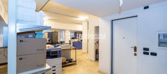 1 room Commercial property in Brescia, Italy No. 313137 35