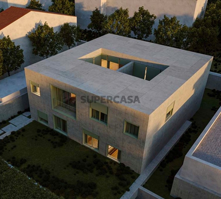2 bedrooms House in Porto, Portugal No. 244499