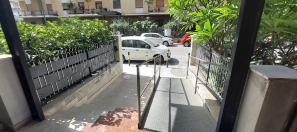 Дом с 5 комнатами в Палермо, Италия № 261052 4